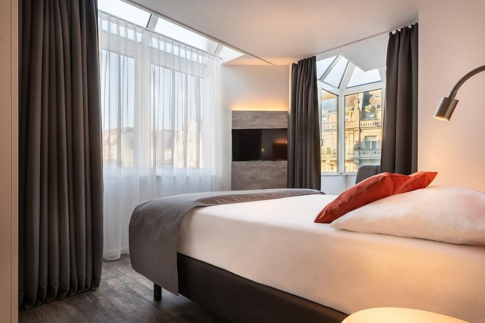 Select Hotel Wiesbaden City Ngoại thất bức ảnh