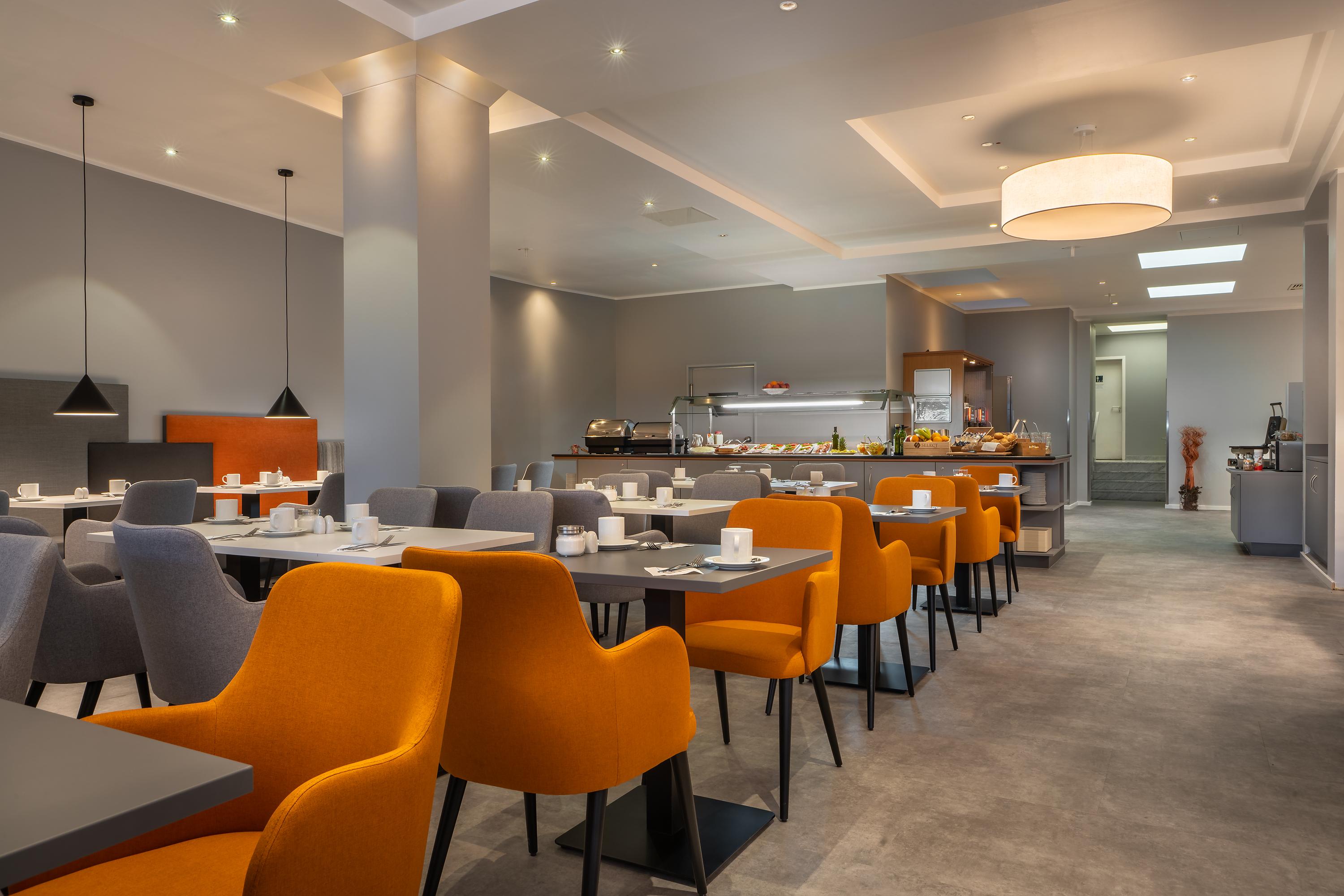 Select Hotel Wiesbaden City Ngoại thất bức ảnh