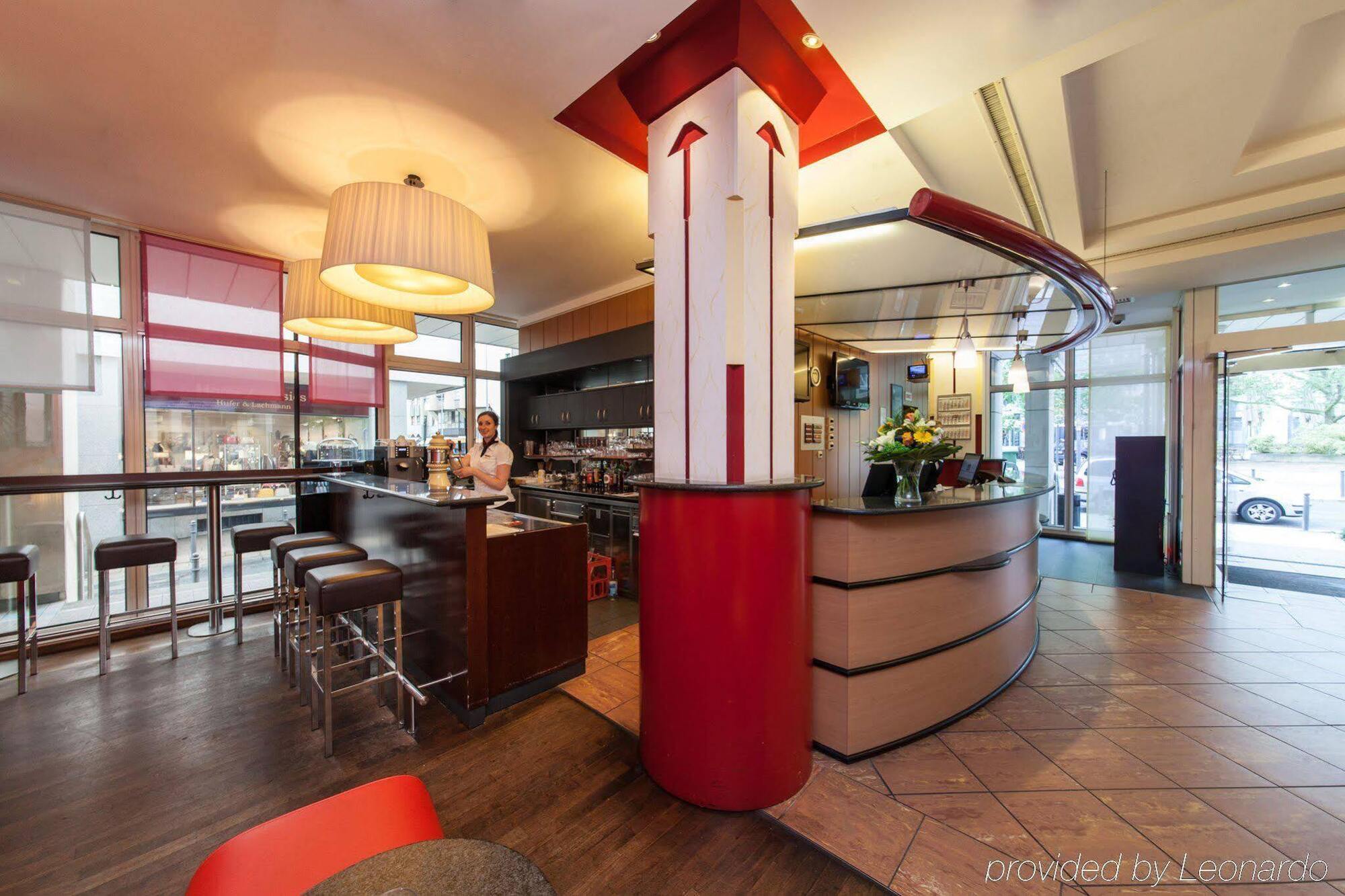 Select Hotel Wiesbaden City Ngoại thất bức ảnh